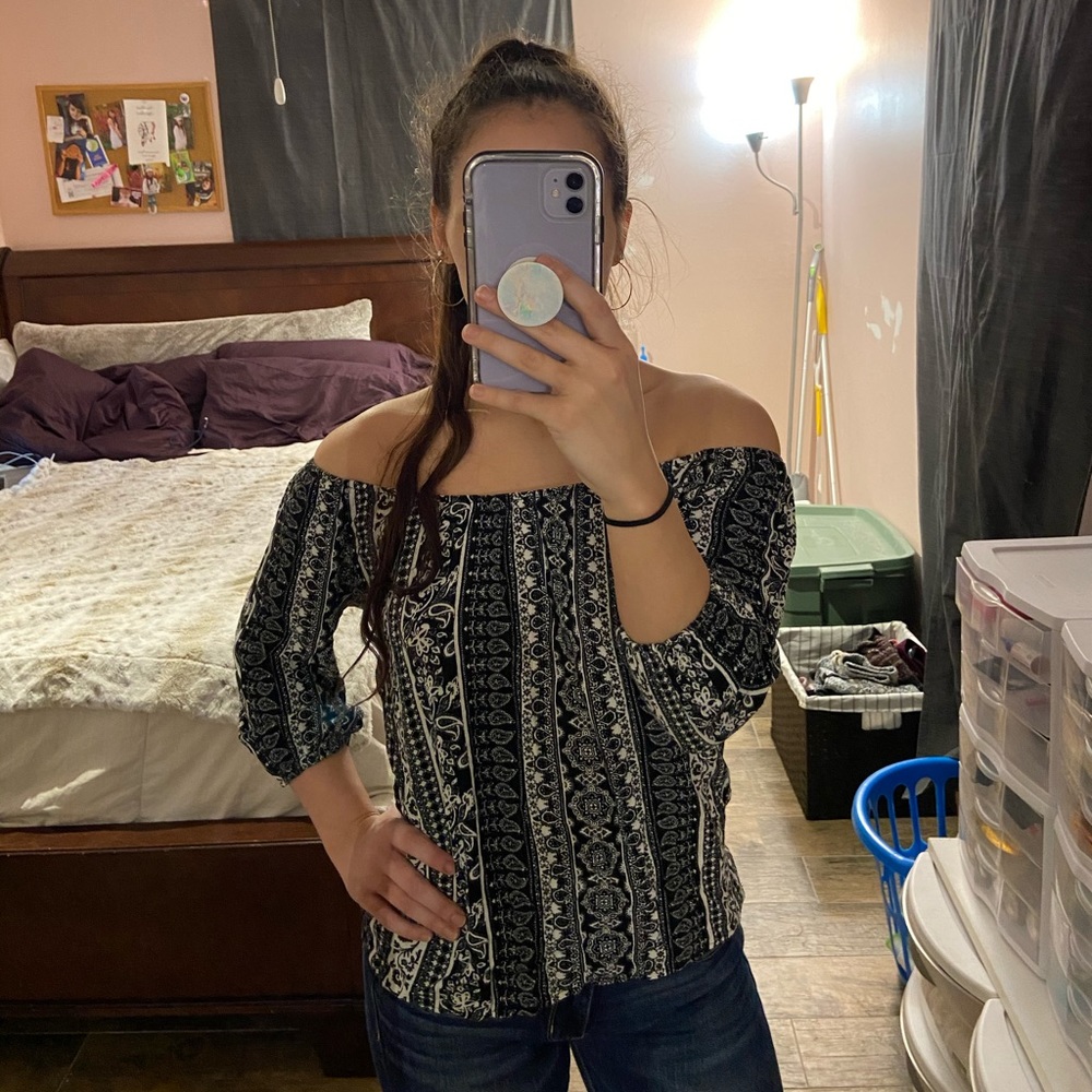 Black and White Patterned Off-the-Shoulder Top